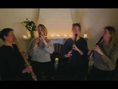 @WoodpeckersQuartet plays Oh come, oh come, Emmanuel  