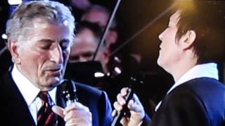 Anne Murray Inducts KD Lang into Canadian Music Hall of Fame 2013