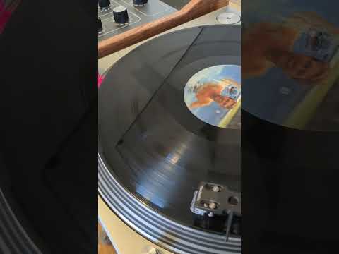 Chateau Flight – Discobole #housemusic #deephouse #soulfulhouse #vinylcollection #vinyl