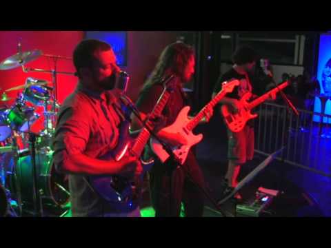 Sick Decay - Rebel Yell (live @ Paranoid Music Club)