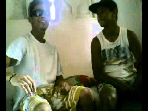 Mc Zé BaGa e Amailson RAP improvisado na ksa de pardal