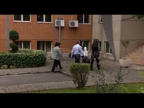 Ora News – Urdhër, s’ka pushime për administrën