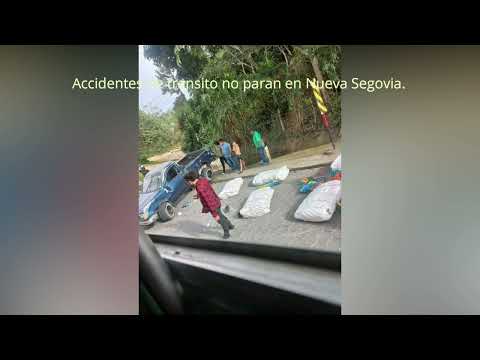 16 de Dic. en San Fernando N.S., camioneta y moto protagonizaron triple colisión