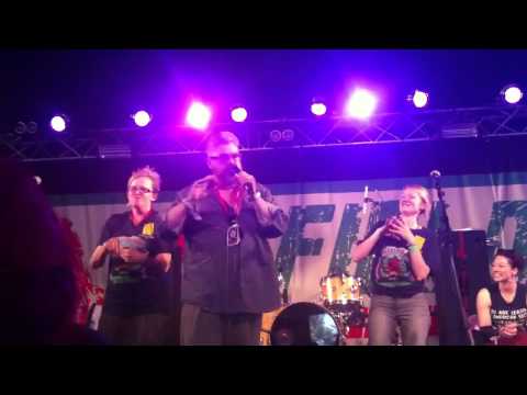 Phil Jupitus & Billy Bragg "Bestiality"