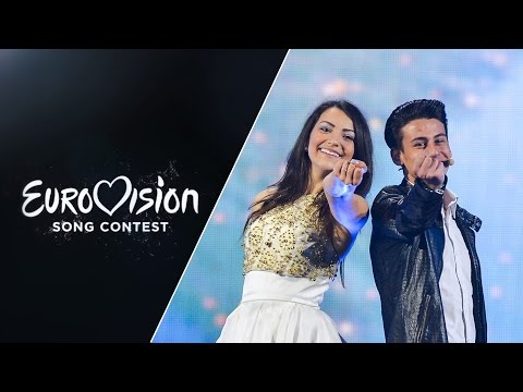 Anita Simoncini & Michele Perniola - Chain of Lights (San Marino) - LIVE - Eurovision 2015: sf2