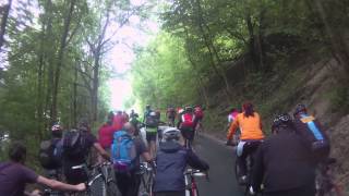 Download lagu British Heart Foundation - L2B 2013 - Climbing Ditchling Beacon mp3 Download lagu British Heart Foundation - L2B 2013 - Climbing Ditchling Beacon mp3