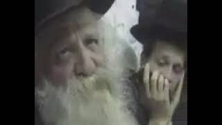 15 באוקטובר 2024 (רדיו כל האמת) - התמונה מוצגת ישירות מתוך אתר האינטרנט יוטיוב. זכויות היוצרים בתמונה שייכות ליוצרה. קישור קרדיט למקור התוכן נמצא בתוך דף הסרטון