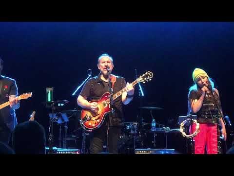 Men At Work - Be Good Johnny - Live At Manchester Academy - 20th June 2019