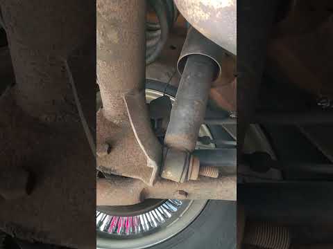 What's wrong w this Cadillac rear air shock installation ?
