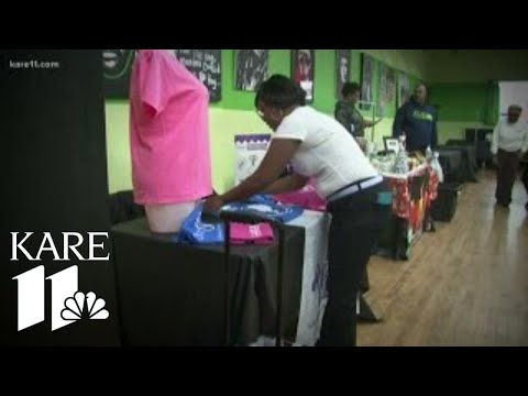 'Black Friday on Broadway' event aims to bring shoppers to north Mpls.