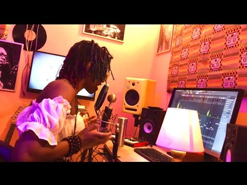 Vernyuy Tina - AfroNjang (Studio Video)
