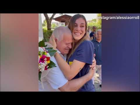 Alessia Orro torna a casa, le lacrime del nonno
