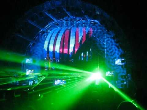 Ronald Van Gelderen Tunnel Electrocity 2009