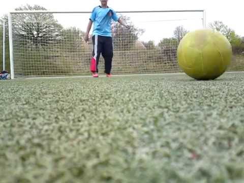 Elfmeterschießen 1 von 3
