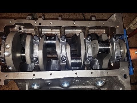 440 Chrysler Mopar Engine Building Part 2 - Studs vs Bolts and Installing the Crankshaft