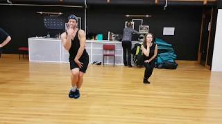 Chris Olwage - Never met a wolf who didn&#39;t like to howl