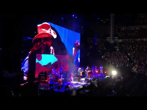 John Mayer Chris Stapleton Slow Dancing in a Burning Room in Nashville TN August 8, 2019