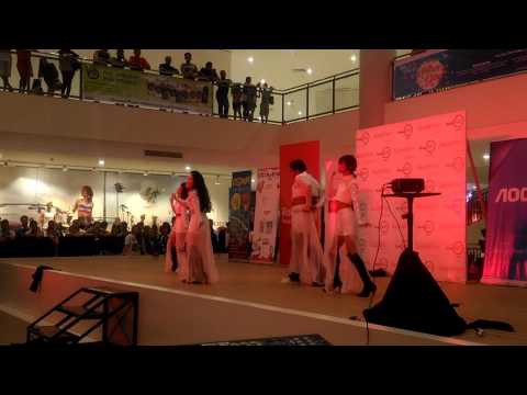 Jojamstar @ cosmic con (sistar cg)