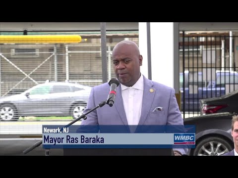 NJ Newark Mayor Ras Baraka Opens Up New Latana Housing Development