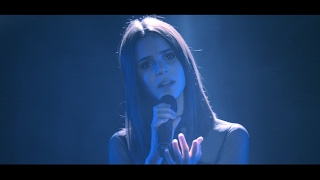 Marina Kaye - Mirror Mirror [Live] Olympia