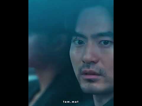 Now he's a monster but still remembers her 😭#goyounjung #leejinwook #sweethome #sweethome2 #songkang