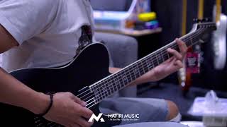 Video thumbnail for SCHECTER PT SLS ELITE EVIL TWIN IN SATIN BLACK : Nafiri Music Kelapa Gading by Nafiri Music Jakarta