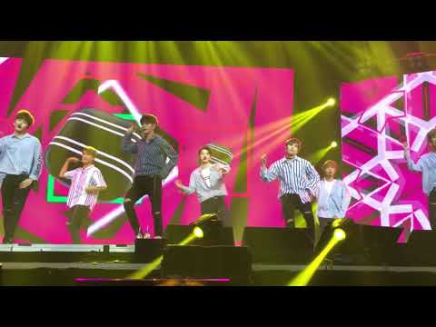 Wanna One - Wanna Be [Manila Fanmeet]