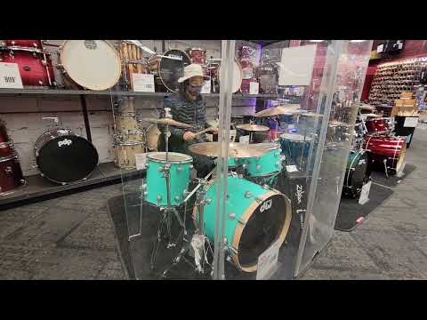 Playing a $5600+ DW COLLECTOR SERIES SANTA MONICA 4 PIECE MAPLE KIT AT GUITAR CENTER (ONE TAKE)
