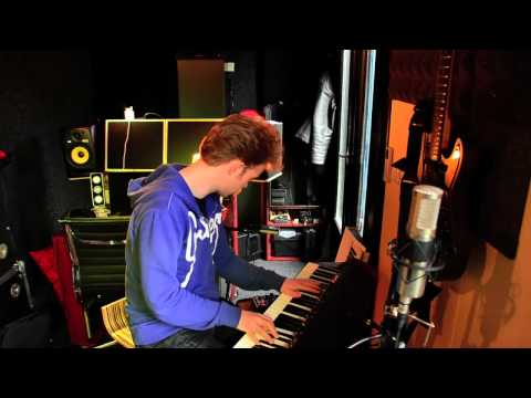 Strymon OLA Chorus on Korg SV-1 piano