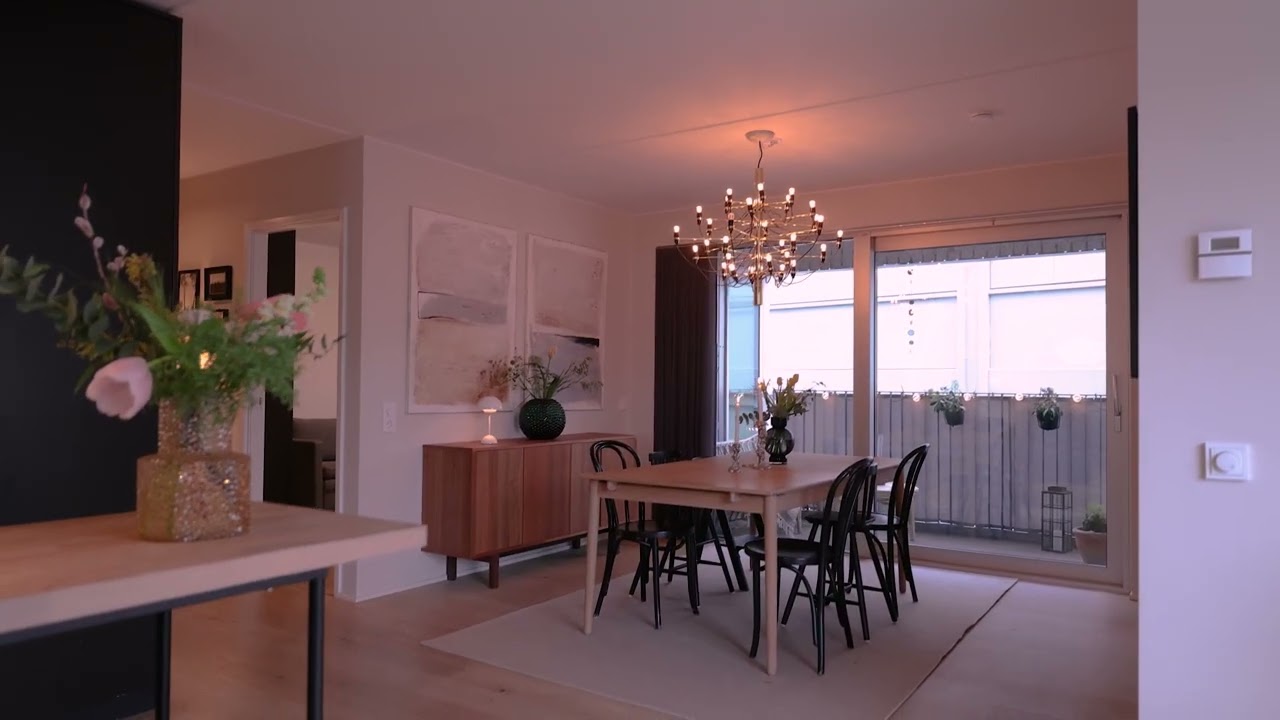 6 rum Lägenhet på Sjöfartsgatan 10, 4tr Hammarby Sjöstad Stockholms kommun - video