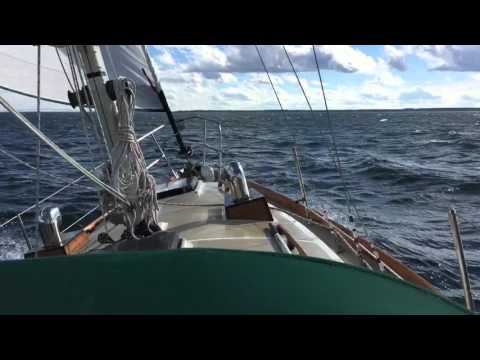 S/V SeaSprite Winter Sailing in High Winds