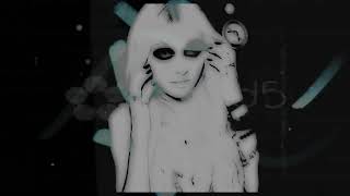 Taylor Fucking Momsen -- Shut Up