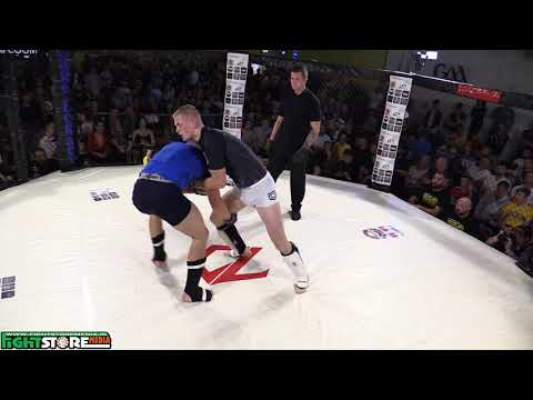Steve Costello vs Ian Garry - Cage Legacy 9