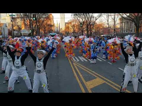 Greater Kensington String Band New Year's Day 2023 performance at Broad & Washington