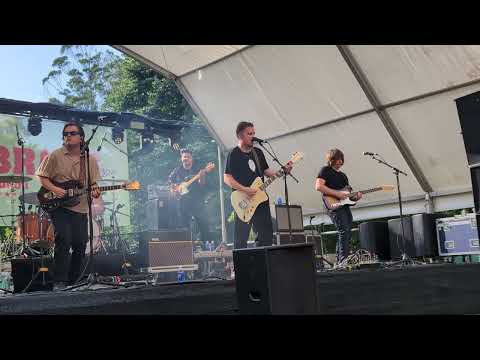 Melifluo - Me Faltas Mucho - Directo Surfing The Lérez 2025 - Pontevedra - 4K