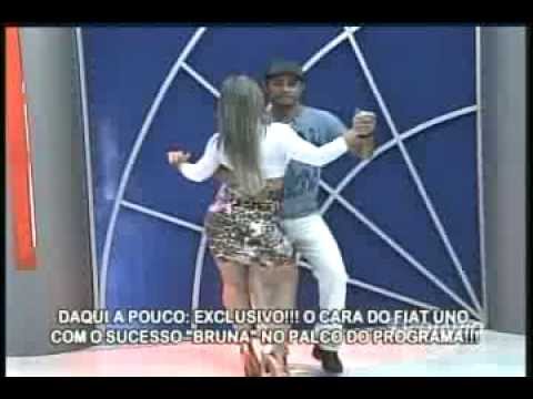 Enio Carlos 18-02-13 - Mari dançando toda onçinha