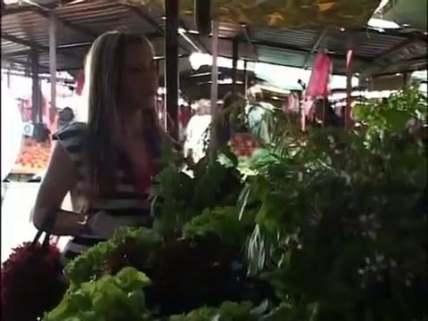 Dusica Jakovljevic gost 1. epizode Moljac, part 1