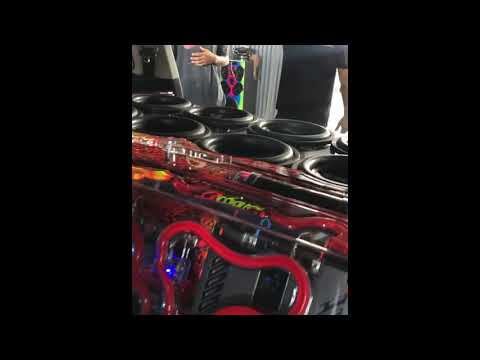 HILUX  SW4  DEBOXE SOM NO ACRÍLICO  Part2