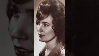 Loretta Lynn - Honky-tonk Girl (1994) #lorettalynn #country #music #legend #classic #shorts #queen
