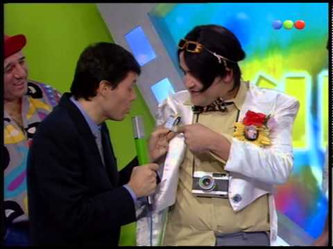 Credencial falsa de Waldo - Videomatch