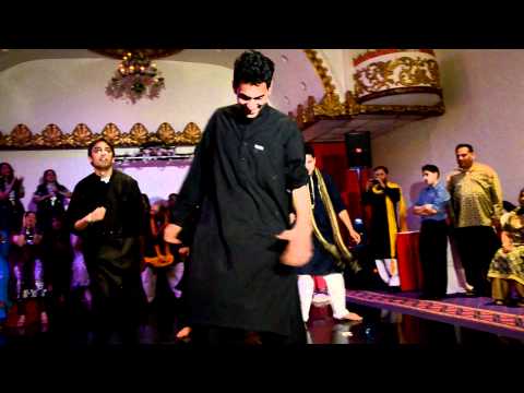 Best Mehndi dance Ever.