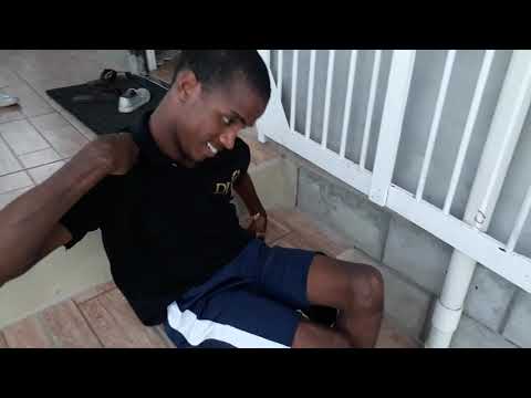 Loving the women strong ( romantic songs ) mixed by DJ FOOT....pt 1