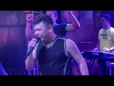 Banda  agua cristalina  ao  vivo  em manaus  no  buteco  do  dj betinho