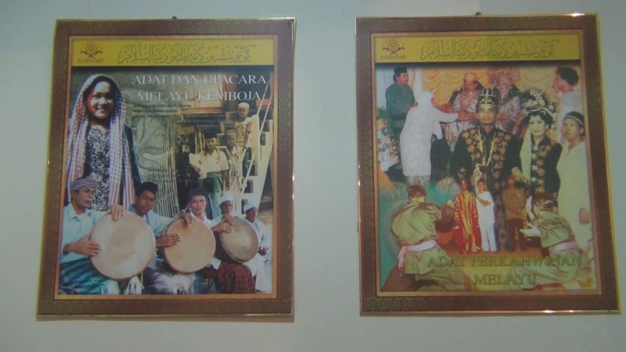 Catch a glimpse into artifacts at Malay and Islamic World Museum.