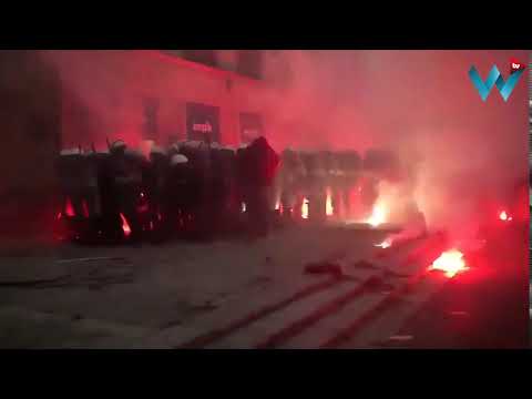 Nieudany atak chuligana na funkcjonariuszy policji podczas obchodów Święta Niepodległości