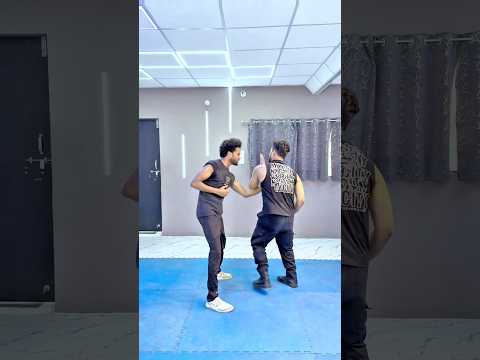 How to Use an Elbow Strike for Self-Defense!💥. #shorts #elbowstrike #selfdefense