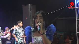 Download lagu TKW.Voc.Salma Alfarika.Genk Kumpo Live.Dsn.Kasian Ds.Domas Kec.trowulan mp3