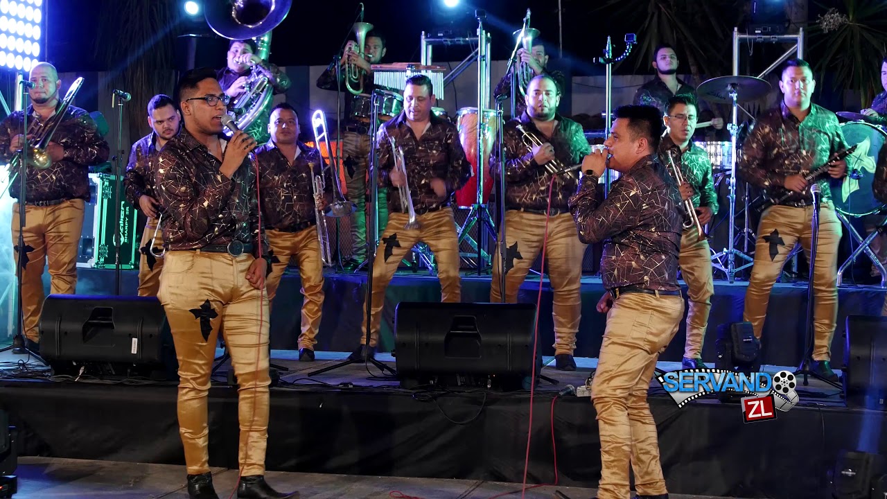 Banda Cruz De Oro - El Mas Poderoso (En Vivo 2019)