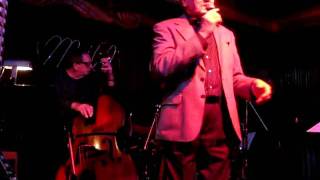 Frank D'Rone   Moonlight in Vermont.AVI