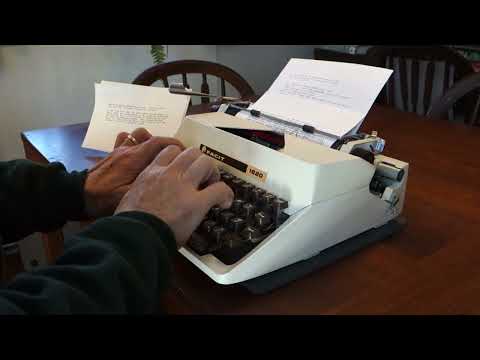 1972 Facit 1620 portable typewriter at work
